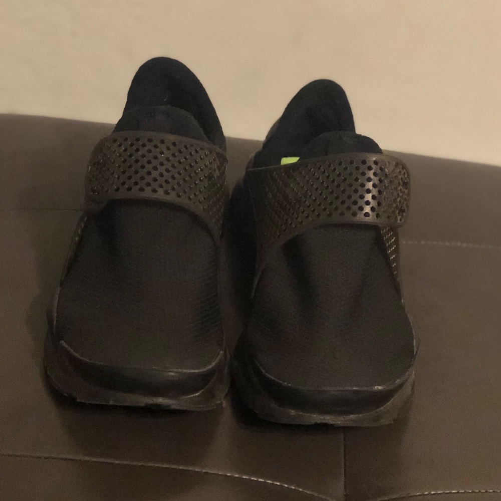 Nike Sock Dart SE- ALL BLACK